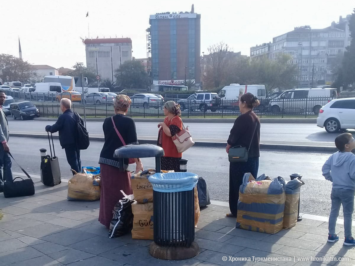 https://adyrna.kz/content/uploads/2020/09/2019_11_20_turkey_migrants_02.jpg