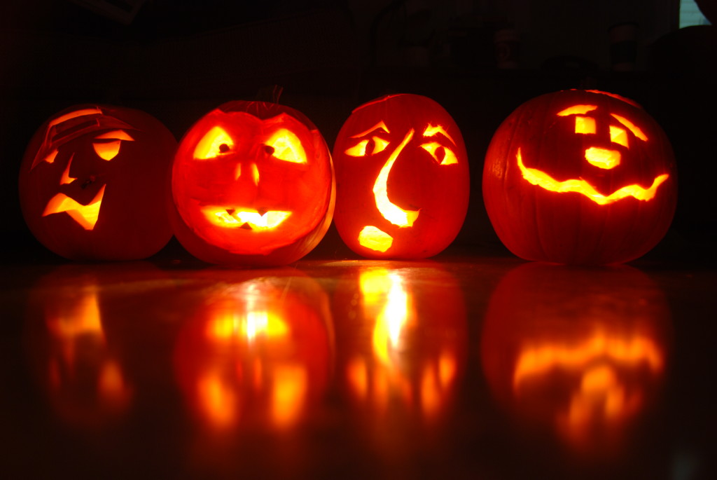 https://adyrna.kz/content/uploads/2020/11/journal-jack-o-lanterns1-1024x685-1.jpeg