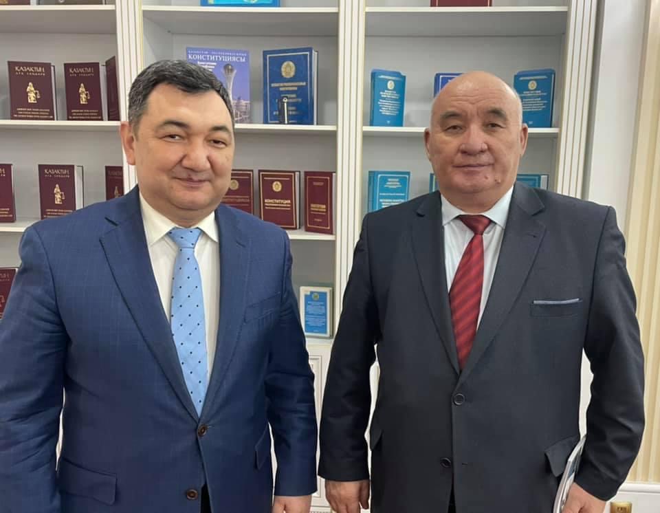 https://adyrna.kz/content/uploads/2021/01/7a694fc6-ea5b-4e62-873e-8225d69dc33f.jpeg