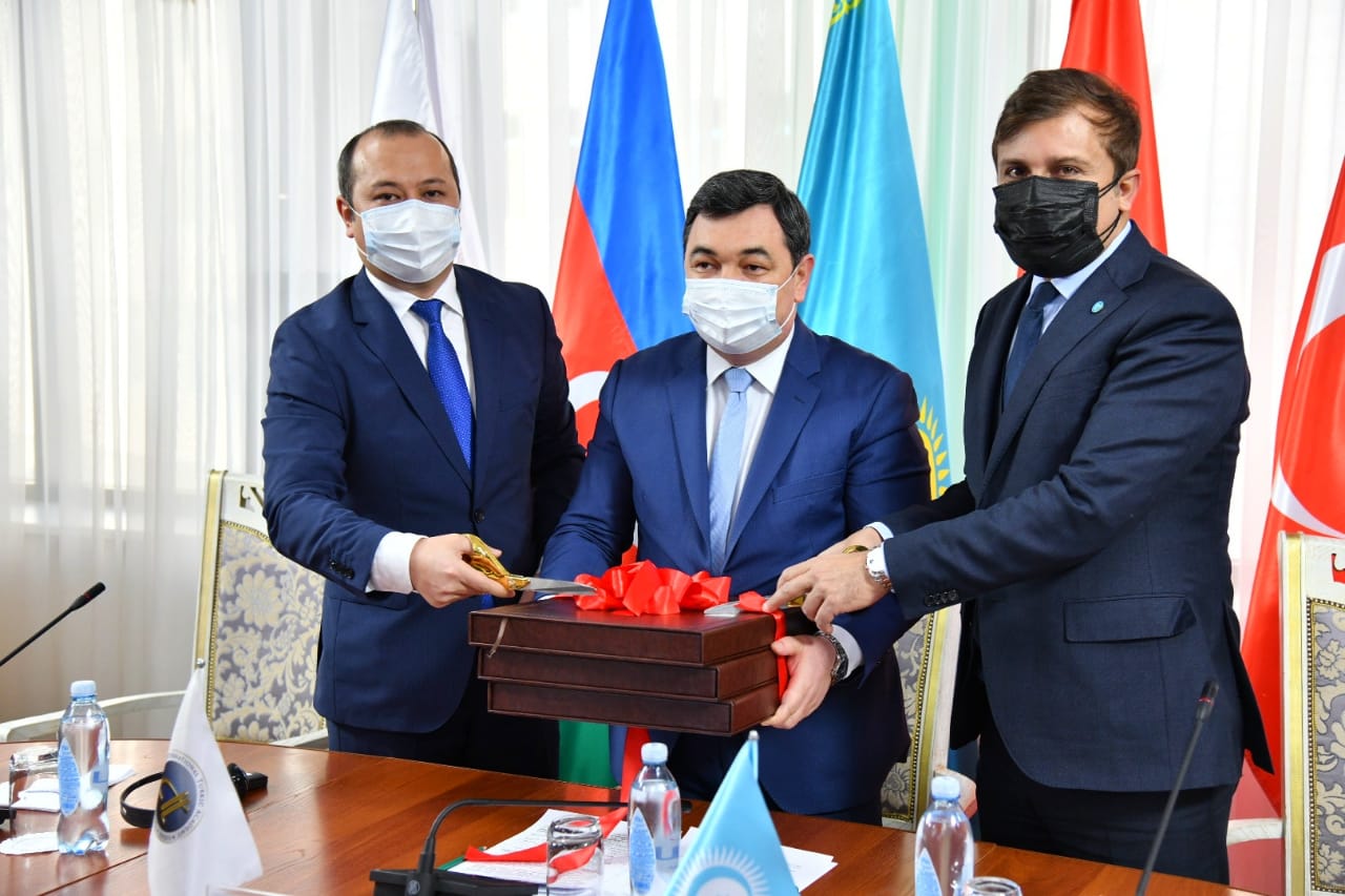 https://adyrna.kz/content/uploads/2021/01/81a3c33f-6346-471c-8414-fc61121c13cc.jpeg