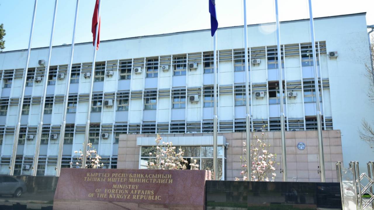 https://adyrna.kz/content/uploads/2021/05/6c206117-9271-4d6d-8b17-7123123199e6.jpeg