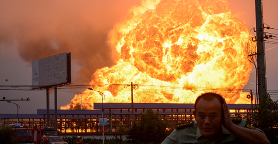 An explosion at a petrochemical plant is seen in Rizhao, Shandong province, July 16, 2015. According to Xinhua News Agency, a fire broke out after the explosion, which was caused by a liquified hydrocarbon leak at the plant, on Thursday morning. There was no report of casualties yet.  REUTERS/China Daily CHINA OUT. NO COMMERCIAL OR EDITORIAL SALES IN CHINA      TPX IMAGES OF THE DAY      - RTX1KHNY