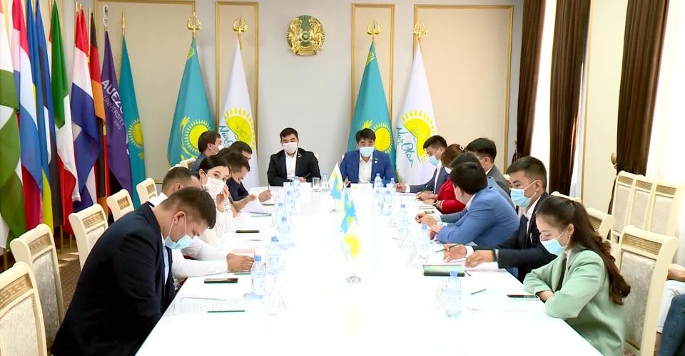 https://adyrna.kz/content/uploads/2021/09/8e61093b-54f5-46c0-8fa3-d03a487bd5b0.jpeg
