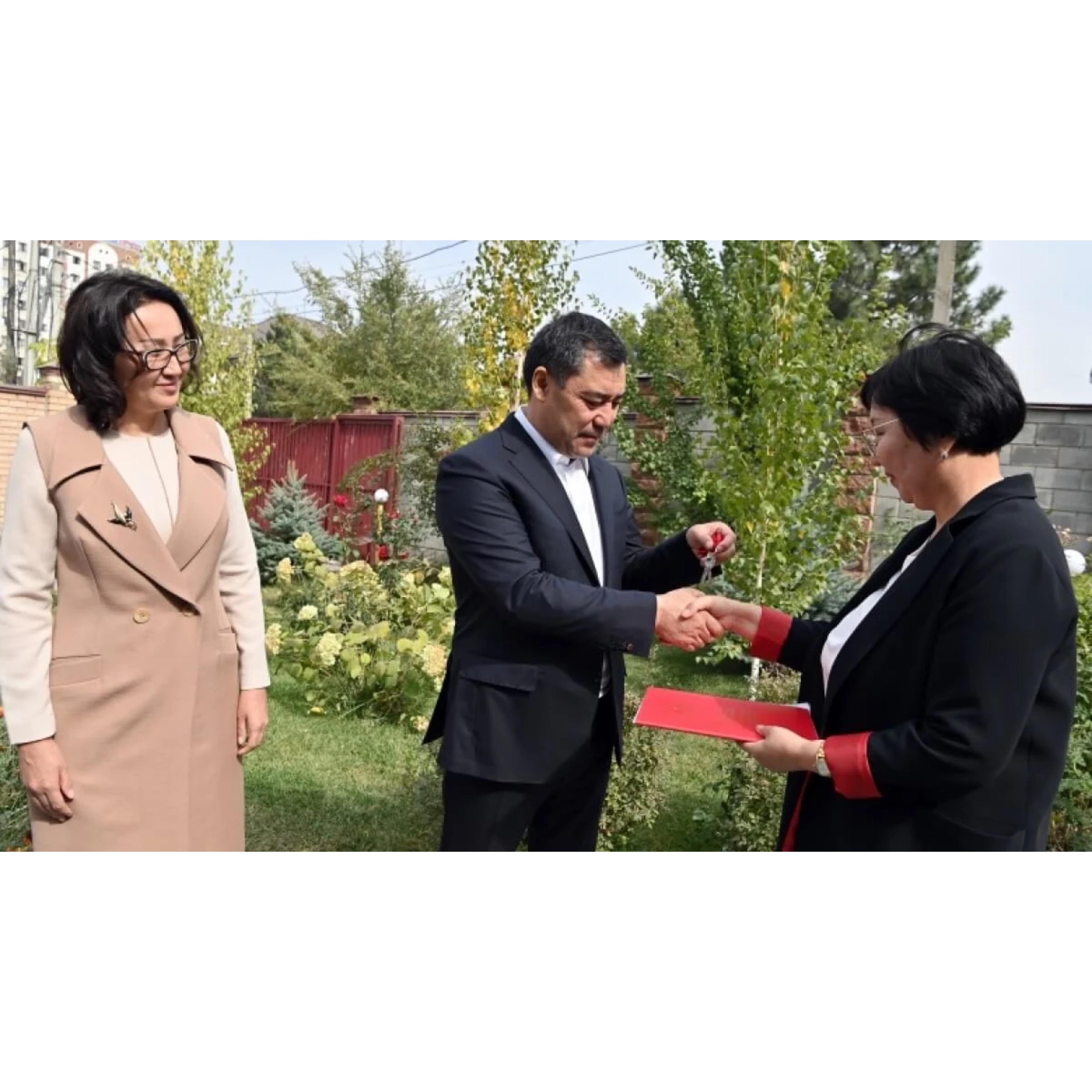 https://adyrna.kz/content/uploads/2021/10/2022dae7-f613-41bb-9efb-0b25b1550072.jpeg