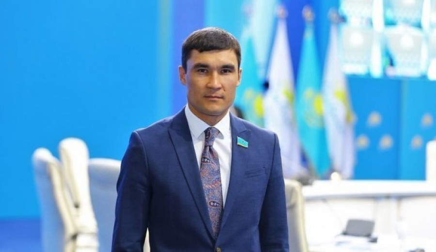 https://adyrna.kz/content/uploads/2021/10/420a8437-3c6f-4369-bb4b-b8ef587abec6.jpeg