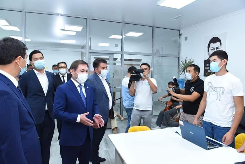 https://adyrna.kz/content/uploads/2021/11/f9a4fe1b-c315-44d0-a725-51b4c5176147.jpeg