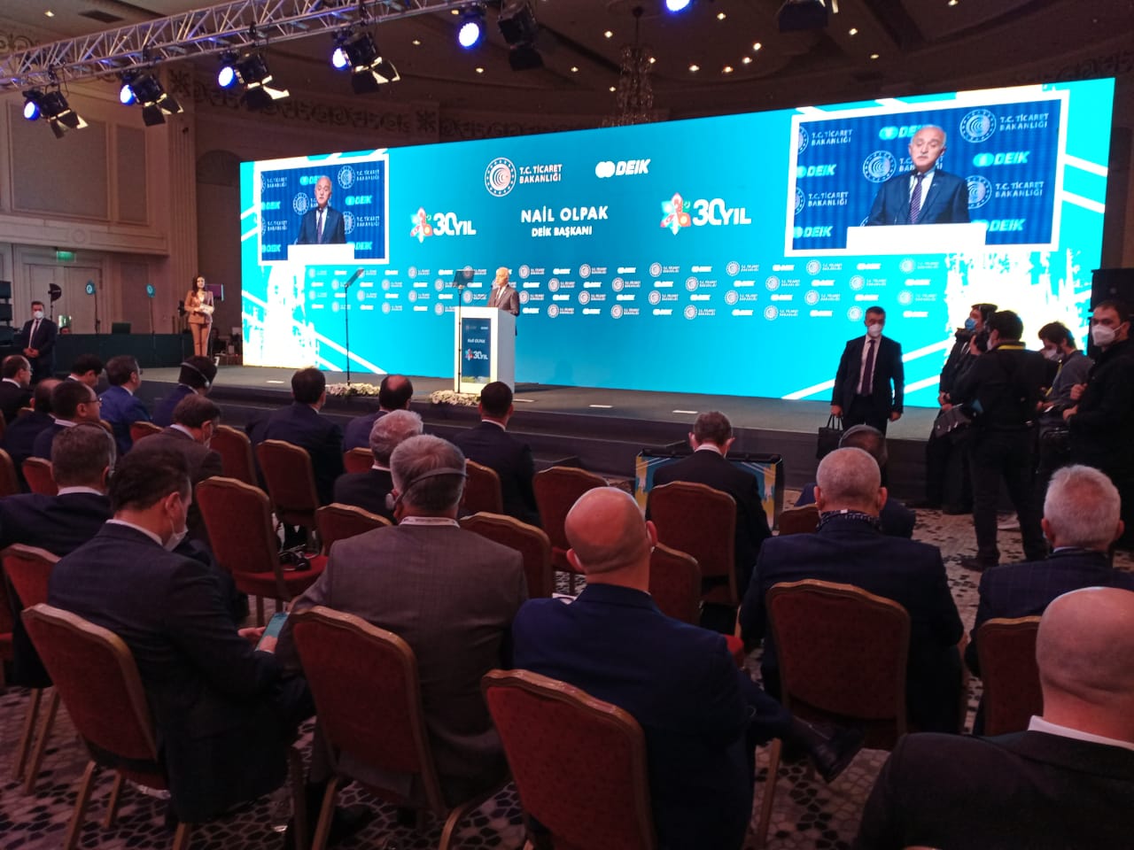https://adyrna.kz/content/uploads/2021/11/whatsapp-image-2021-11-11-at-13.49.45.jpeg