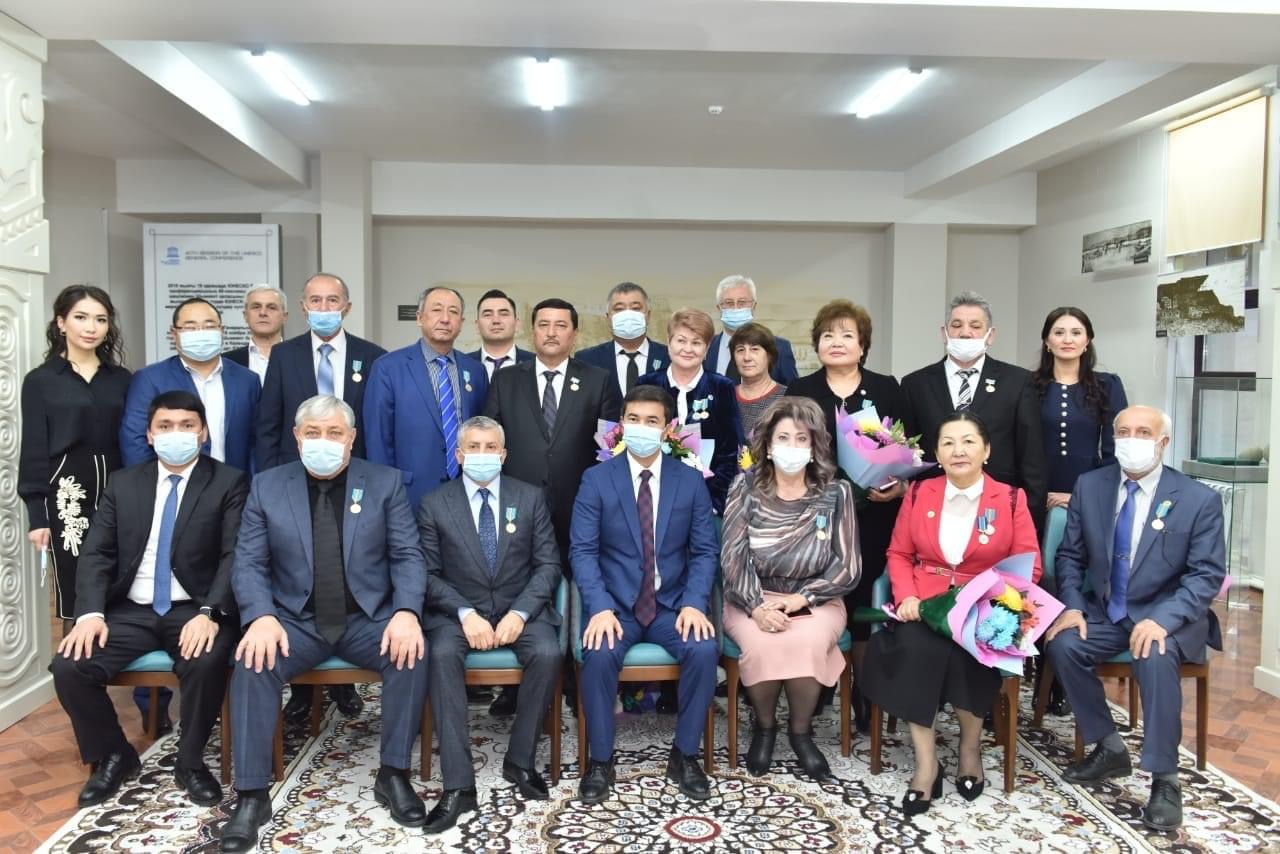 https://adyrna.kz/content/uploads/2021/12/377fd3a8-b36f-4745-ad5f-ec0680810e7e.jpeg
