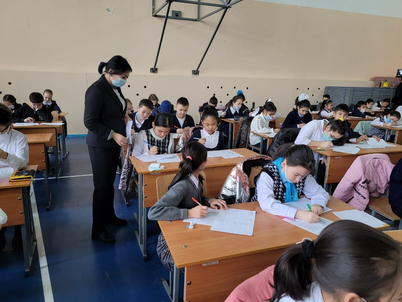 https://adyrna.kz/content/uploads/2021/12/7617d832-8d4e-49f6-93b7-9071745524bb.jpeg