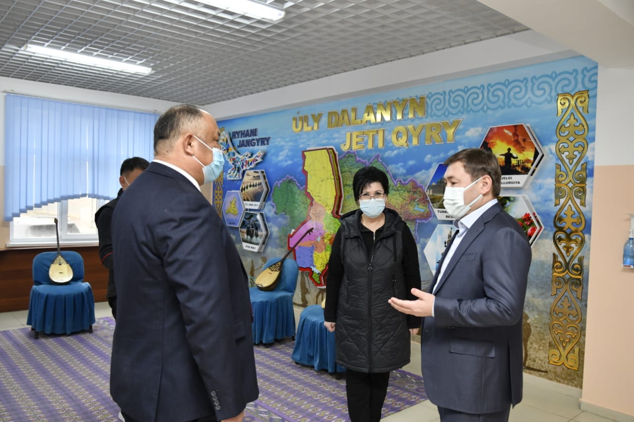 https://adyrna.kz/content/uploads/2022/01/6a89a38d-183b-4eaf-b29d-d0408afe3a09.jpeg