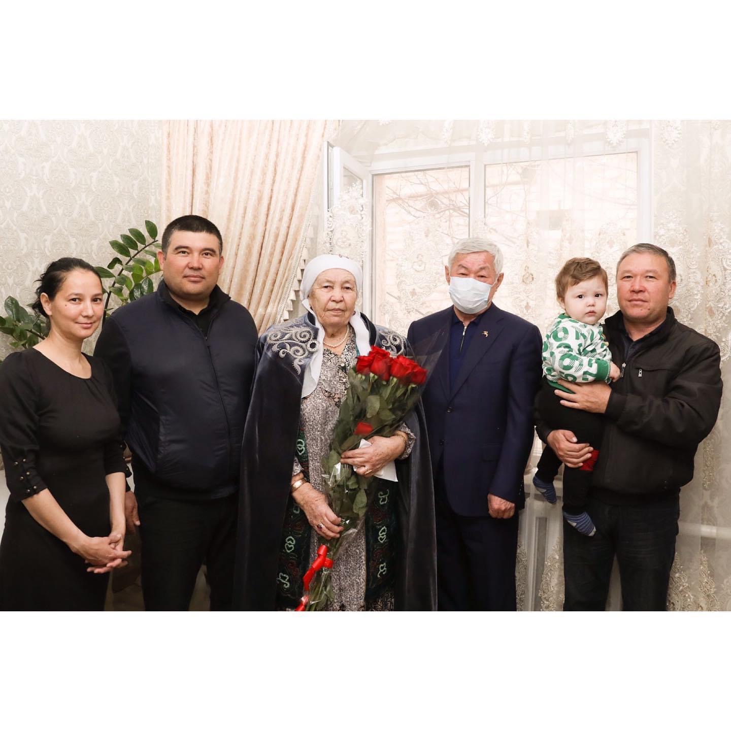 https://adyrna.kz/content/uploads/2022/03/10c544a1-b089-4027-973a-3f1e3ddcc450.jpeg