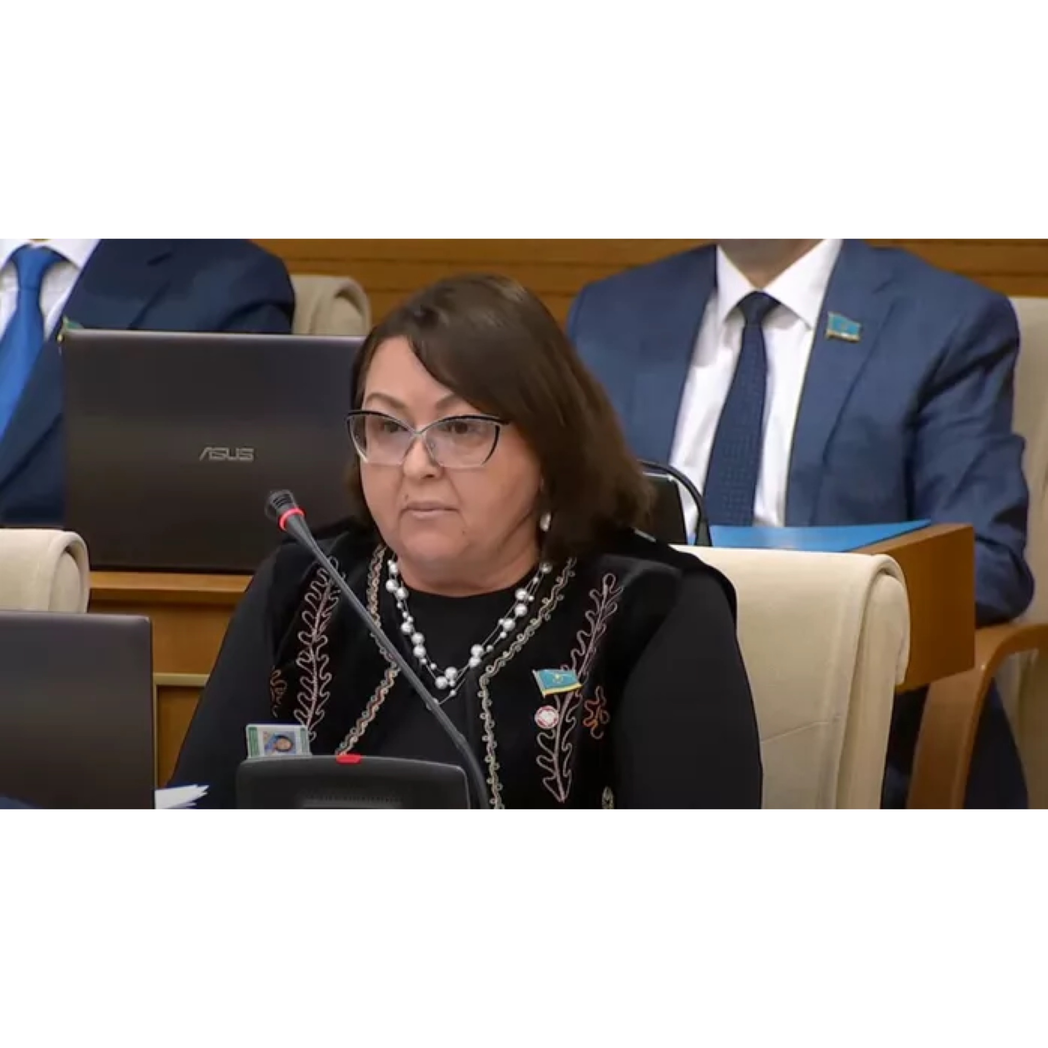 https://adyrna.kz/content/uploads/2022/04/c814d3d3-72a1-455e-b43f-7489bf8b3c50.jpeg