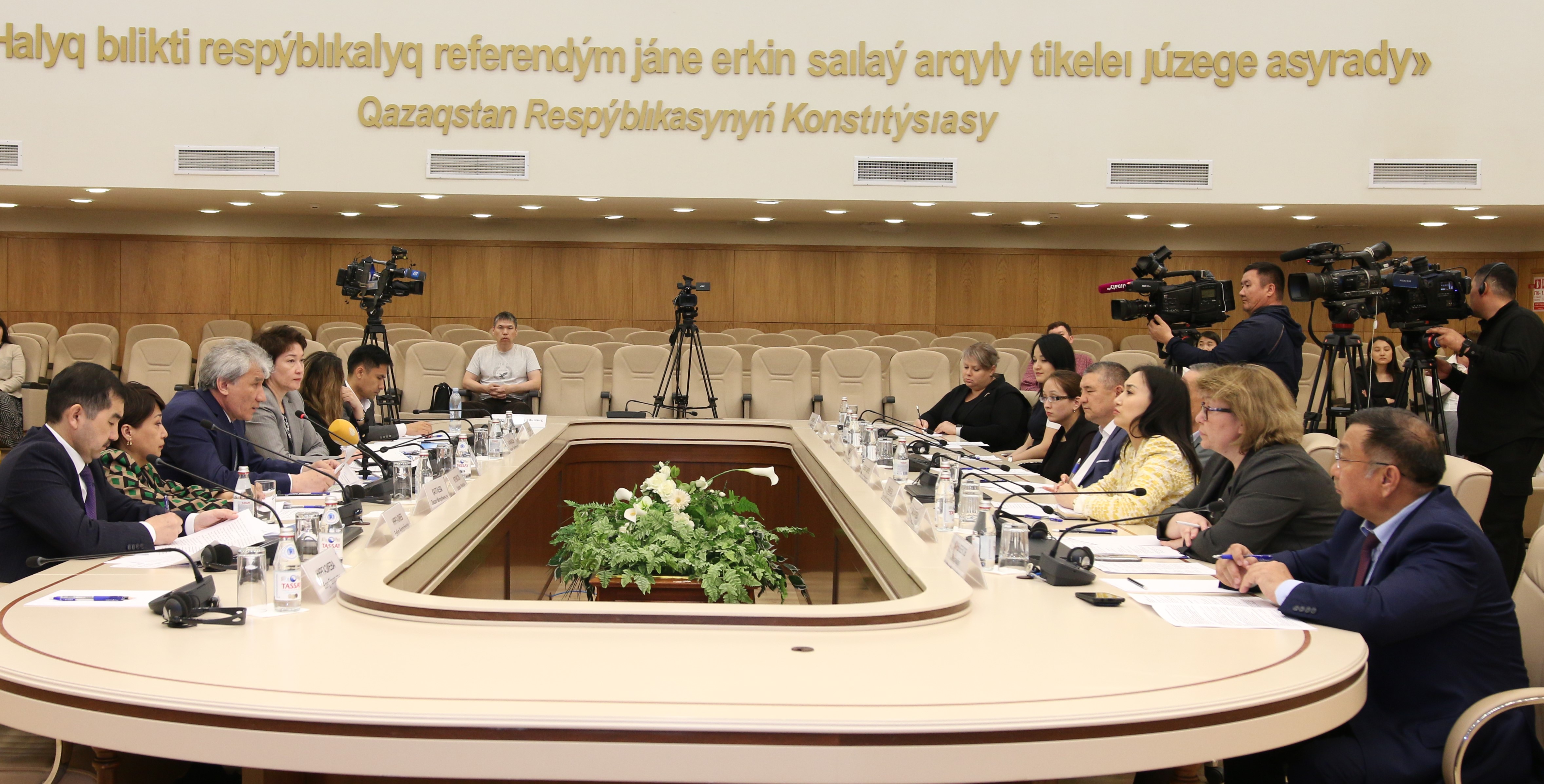 https://adyrna.kz/content/uploads/2022/05/00a7dec3-001b-4c79-b029-75d5bab54bc8.jpeg