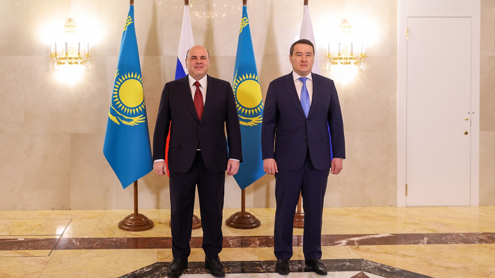 https://adyrna.kz/content/uploads/2022/05/63f51479-9a15-4442-a32b-7f6b83a400de.jpeg