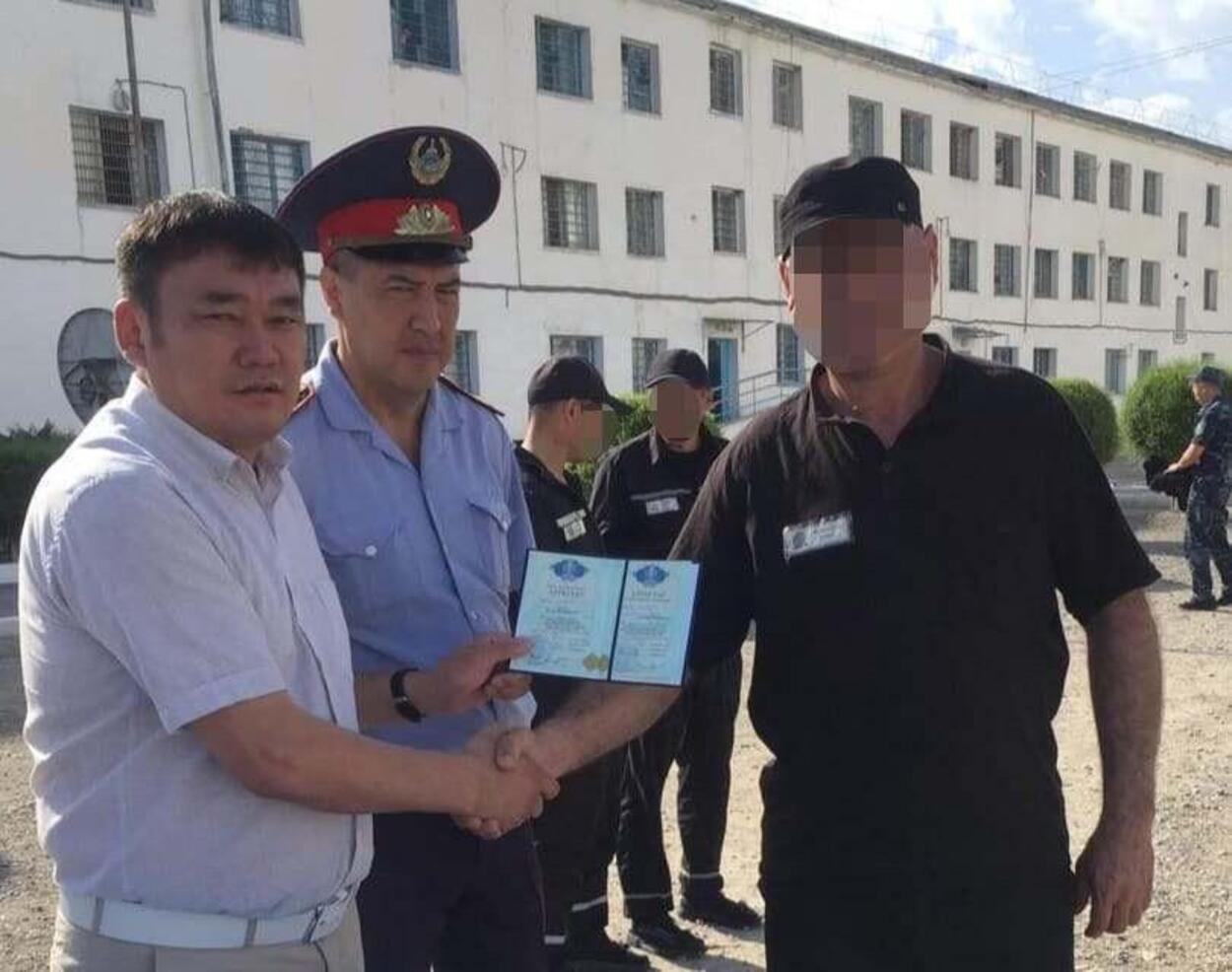 https://adyrna.kz/content/uploads/2022/06/4a5c399c-625b-4d06-b021-52da6c42daf1.jpeg