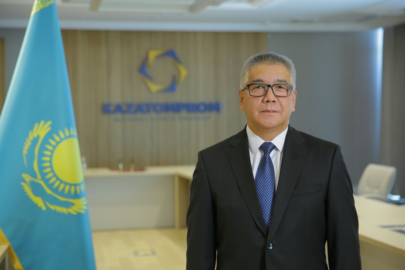 https://adyrna.kz/content/uploads/2022/07/mazhit_sharipov__predsedatel_pravleniya_ao_nak_kazatomprom_resize_w_1420_h_.jpg