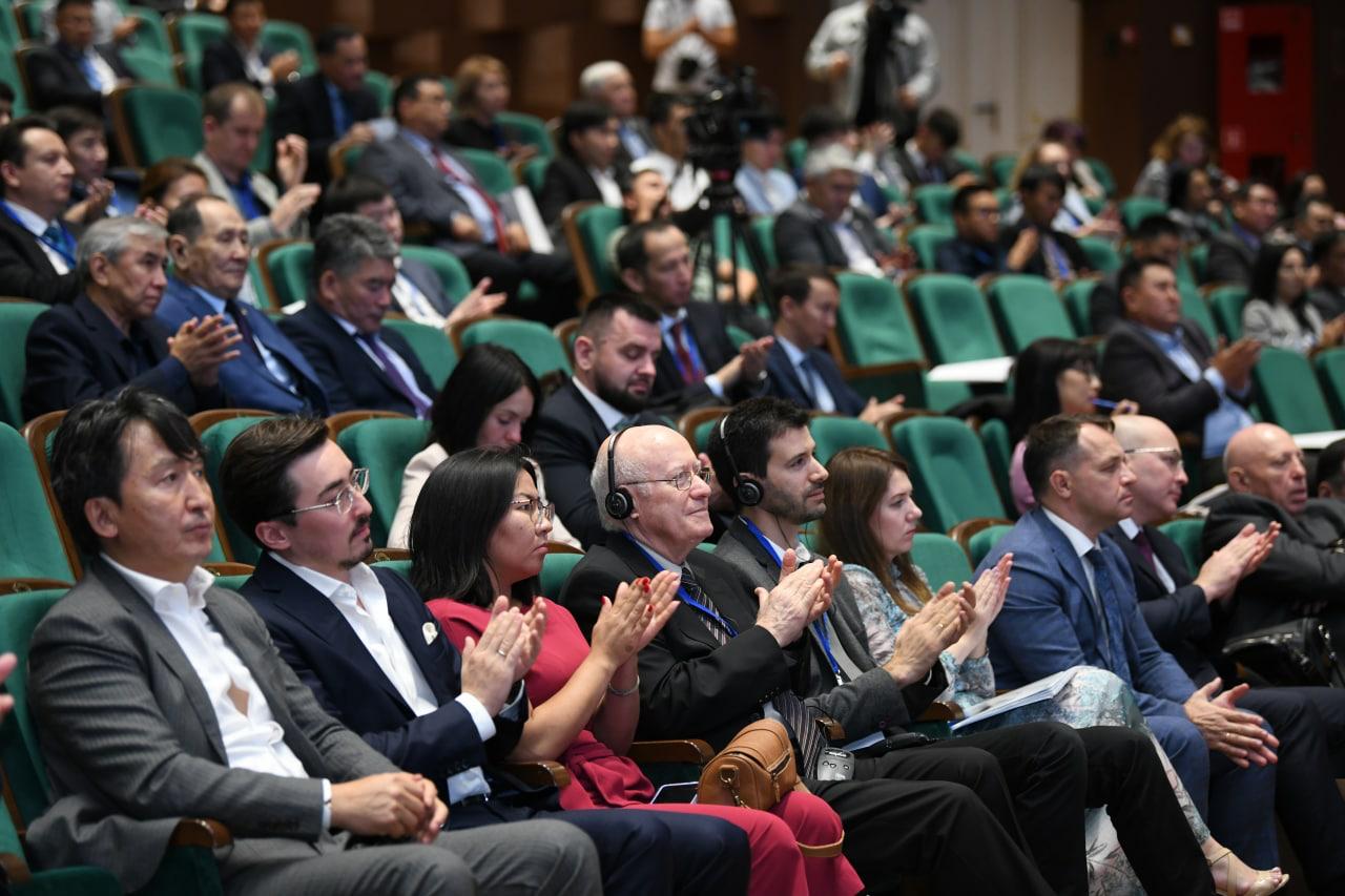 https://adyrna.kz/content/uploads/2022/09/89594286-8b8d-4fc3-9451-2e1b5dc27e33.jpeg
