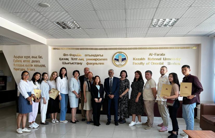 https://adyrna.kz/content/uploads/2022/09/c03b5898-4da3-4d1a-abb3-5f388c5e7510.jpeg