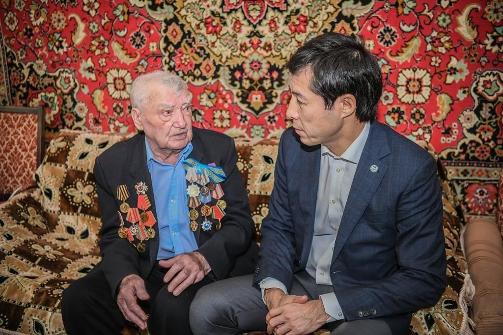 https://adyrna.kz/content/uploads/2022/10/4ee27e23-97cb-4573-8f15-4ff530c290d1.jpeg