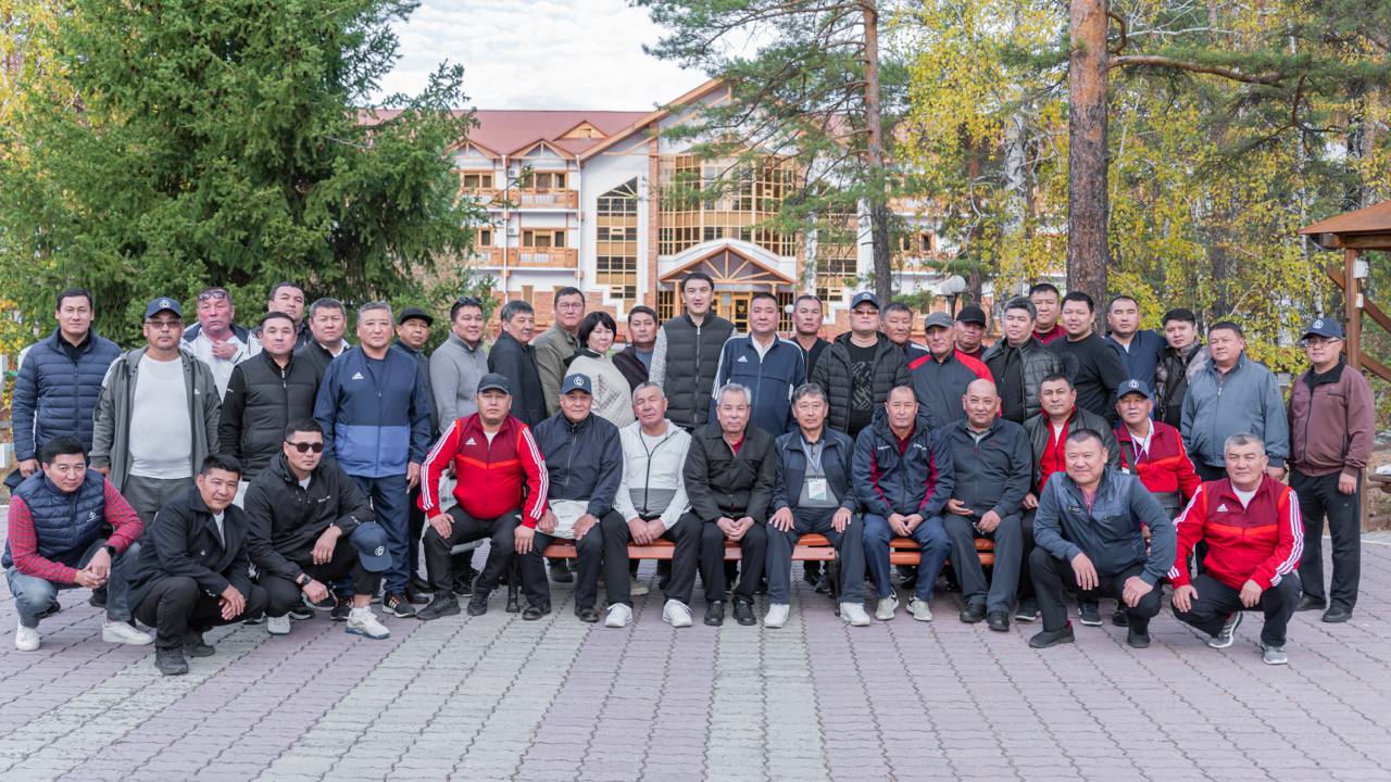 https://adyrna.kz/content/uploads/2022/10/c1117278-1429-436a-9bb4-f8edcf0096c9.jpeg