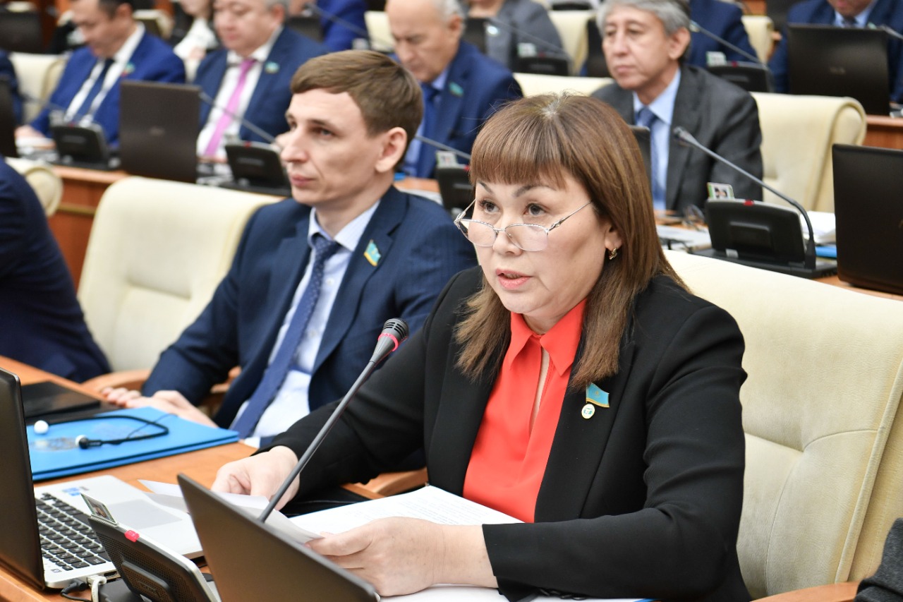 https://adyrna.kz/content/uploads/2022/12/19549c80-c739-4a48-bcc2-d320cd620fad.jpeg