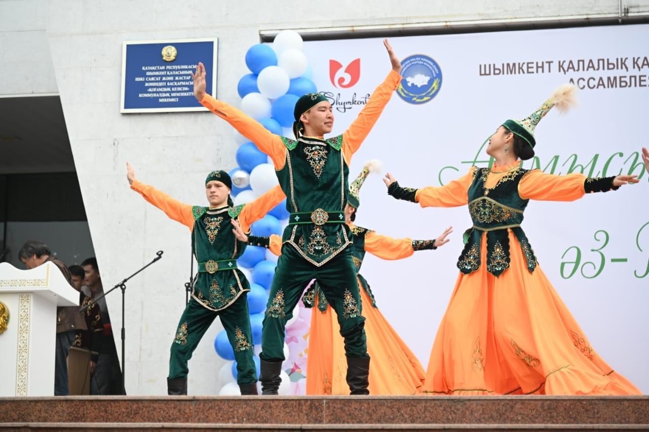 https://adyrna.kz/content/uploads/2023/03/2b813614-5f1e-48a7-aeff-d39fb0e97611.jpeg