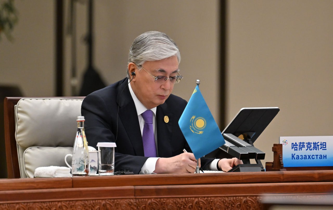 https://adyrna.kz/content/uploads/2023/05/e79618b4-bcee-41f7-9239-586fd5b22b4d.jpeg