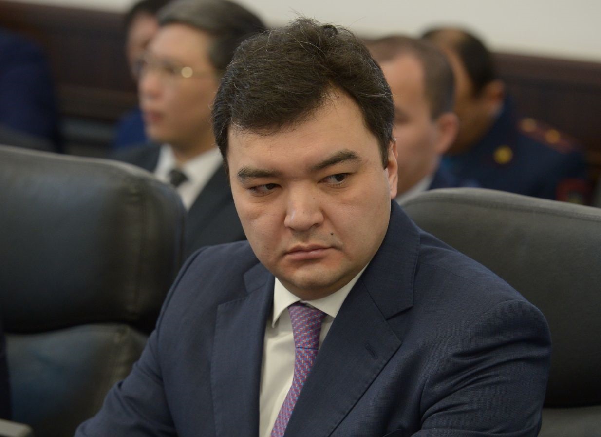 https://adyrna.kz/content/uploads/2023/11/dәuren-mahazhanov.jpeg