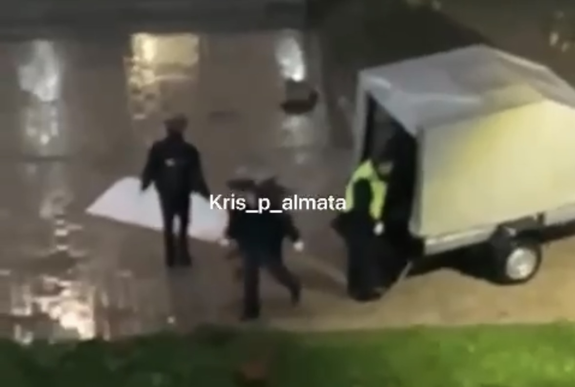 https://adyrna.kz/content/uploads/2023/11/ebdd5c2d-fbba-4712-be25-354594307cf6.jpeg
