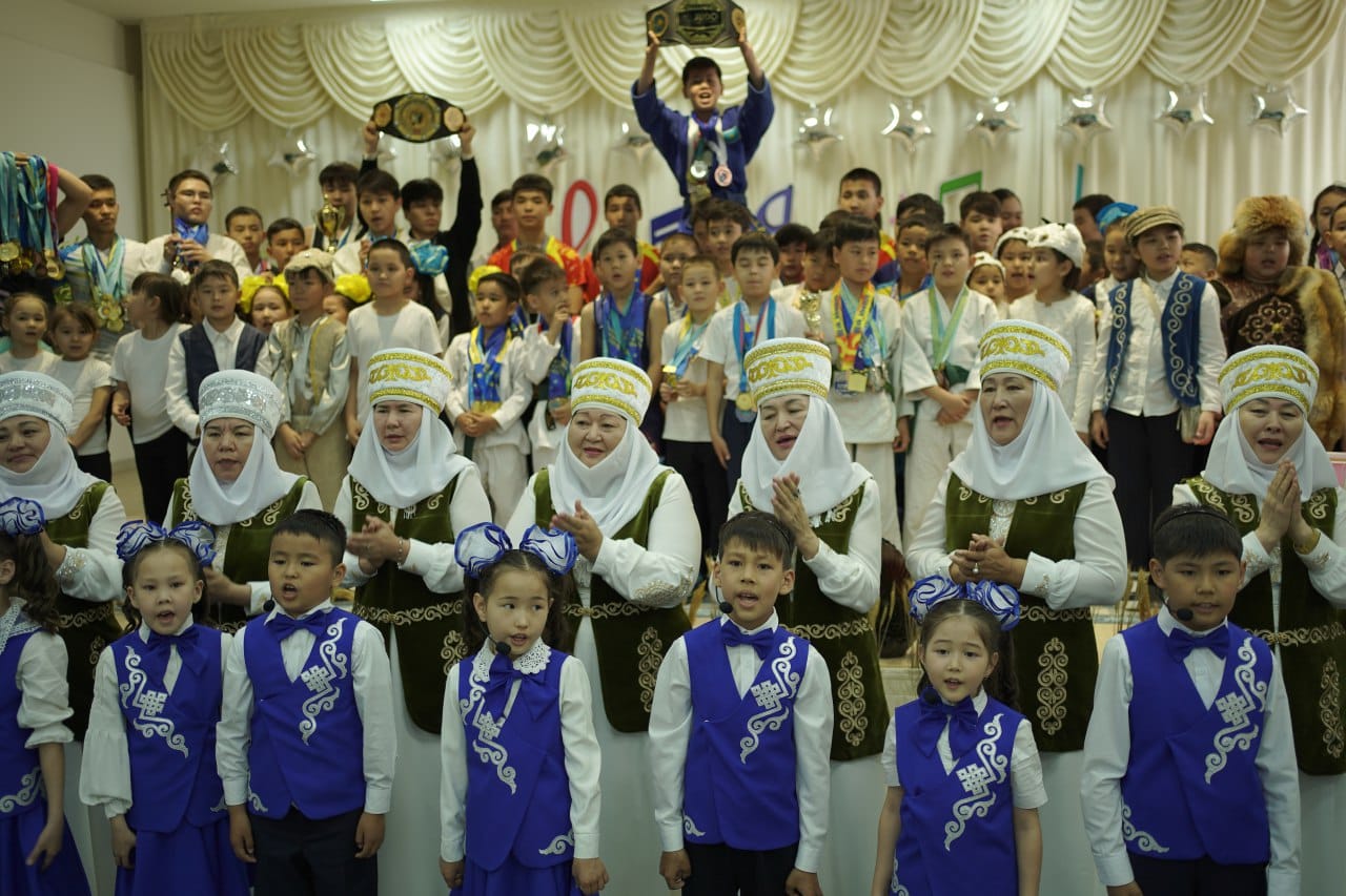 https://adyrna.kz/content/uploads/2024/04/fbcbe3a3-761d-48dc-b599-2405f1105b33.jpeg