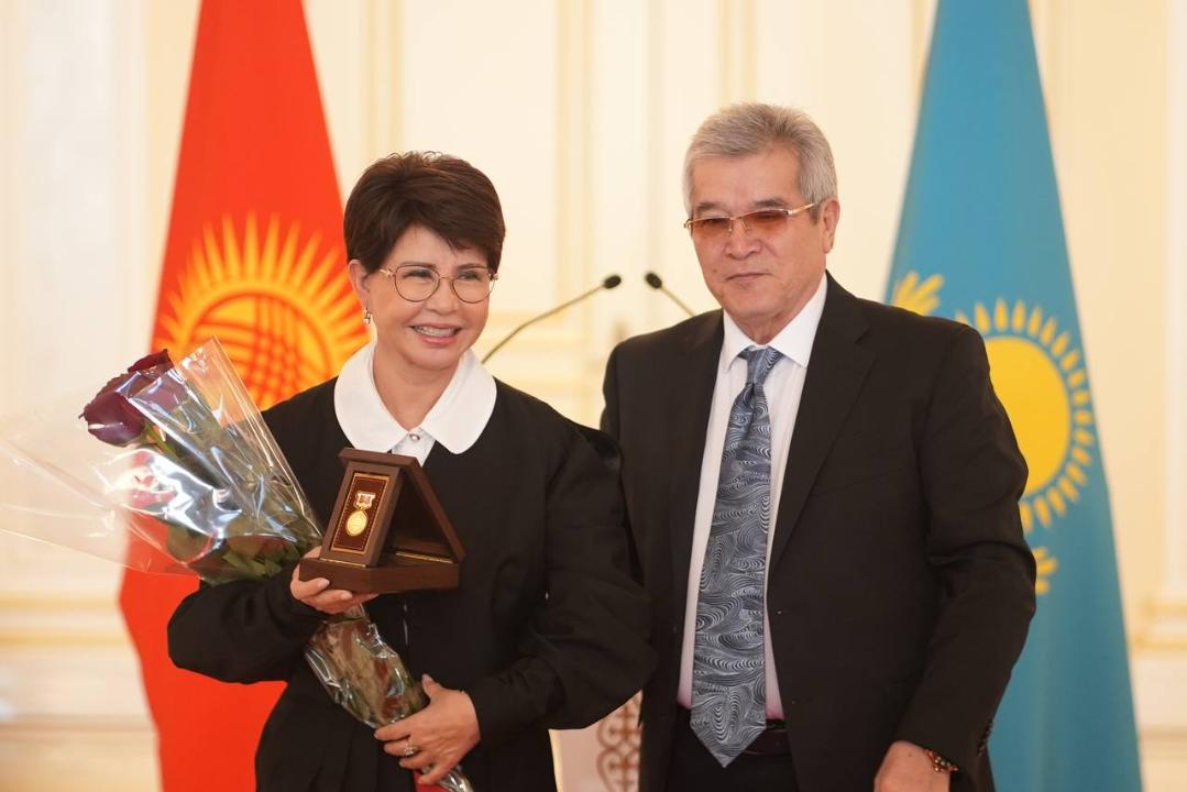 https://adyrna.kz/content/uploads/2024/04/img_3115.jpeg