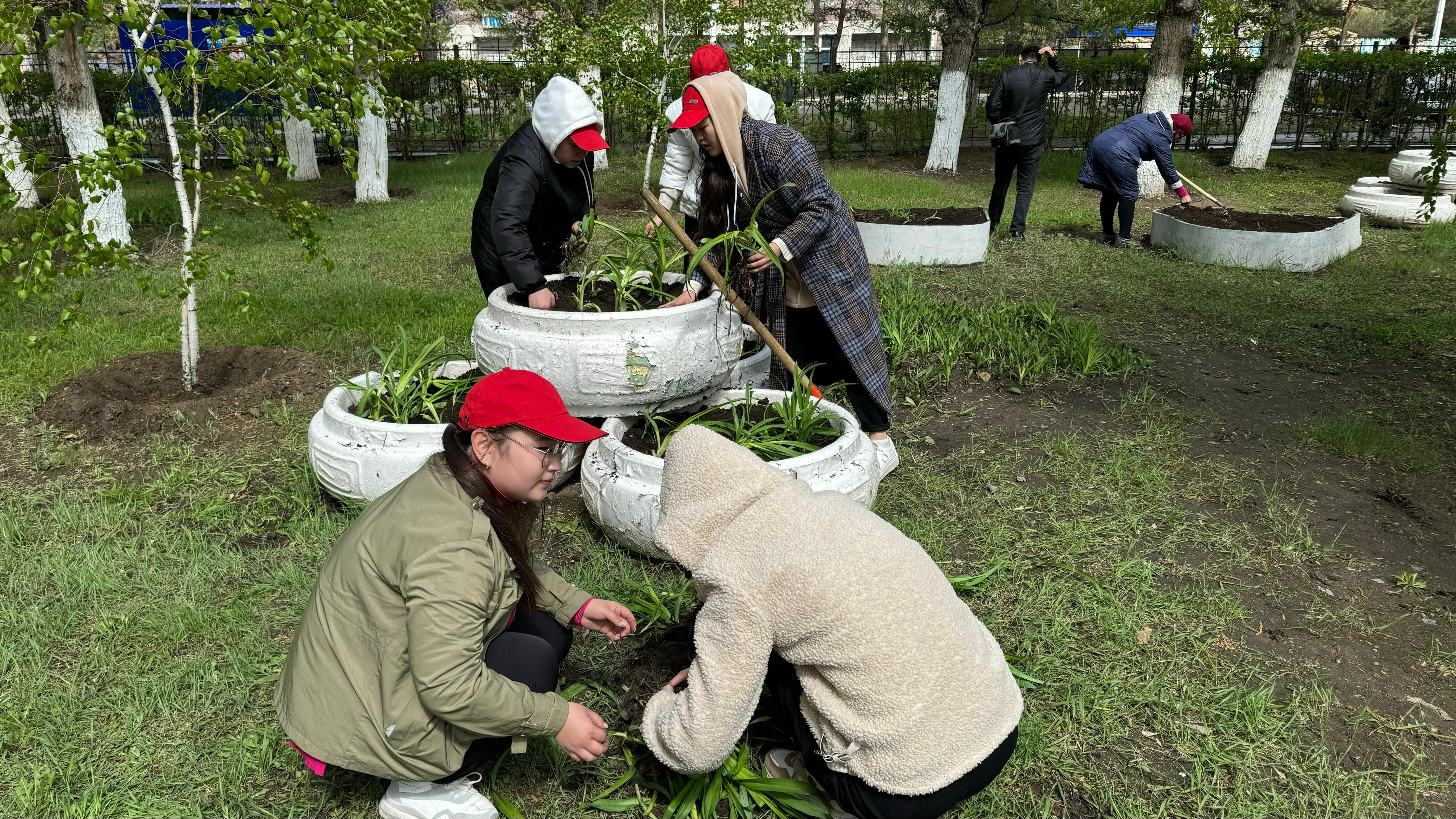 https://adyrna.kz/content/uploads/2024/05/6eb90398-74f6-4efe-acfe-18d3e932452d.jpeg