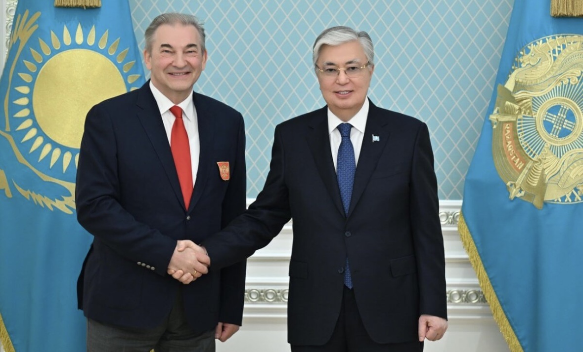 https://adyrna.kz/content/uploads/2024/05/90372345-2340-4ed6-bd75-7602c81bea66.jpeg