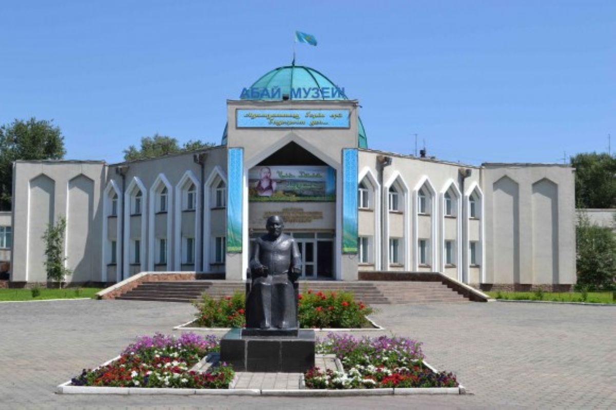 https://adyrna.kz/content/uploads/2024/06/5d97bc3c-ff1e-4154-9128-ed5e248d4aa3.jpeg