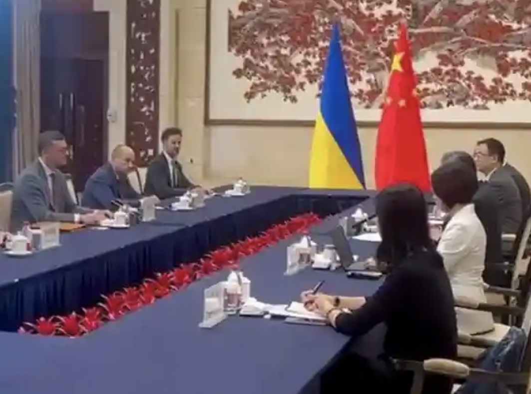 https://adyrna.kz/content/uploads/2024/07/img_6124.jpeg