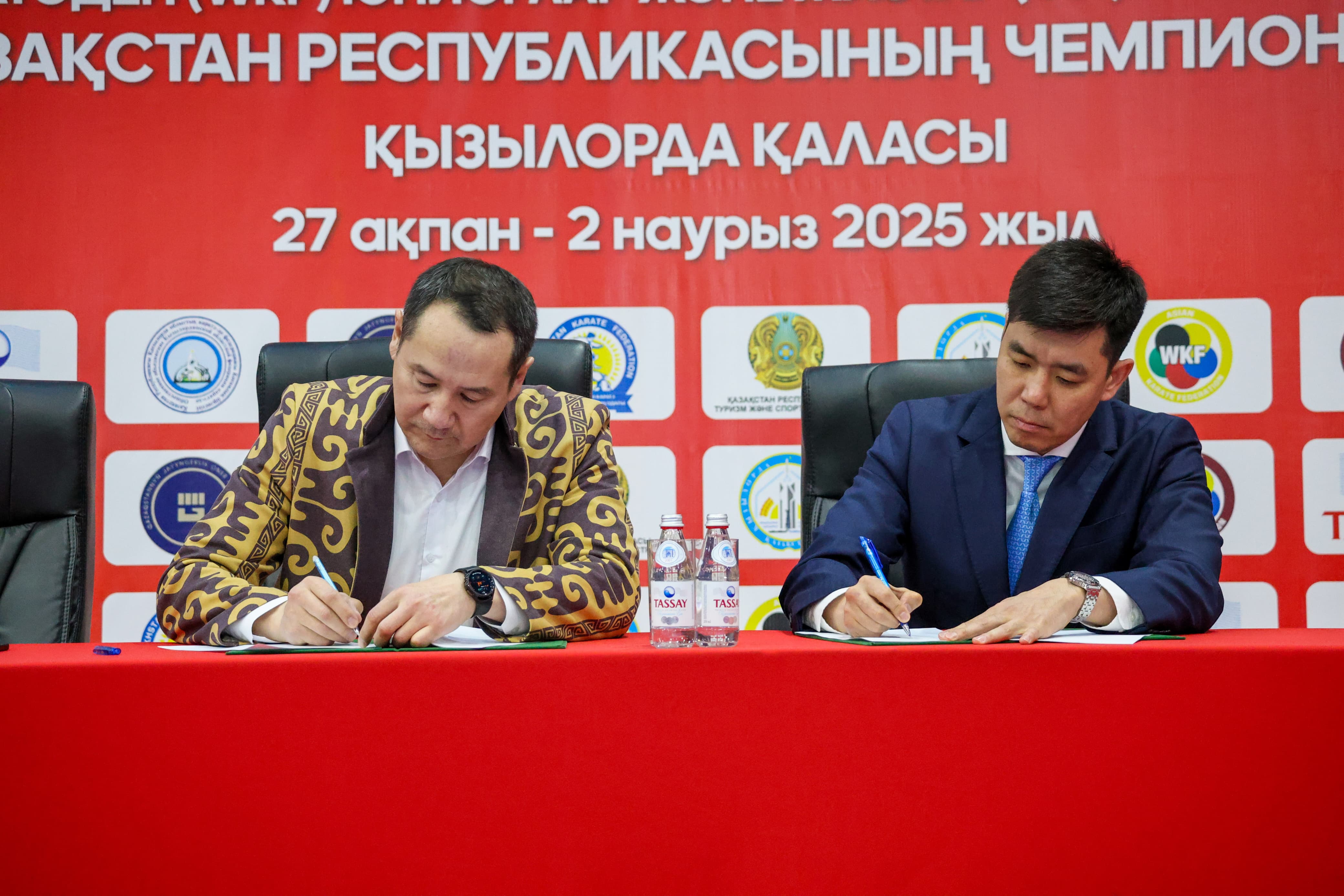 https://adyrna.kz/content/uploads/2025/03/850333d0-a1bd-47ac-b687-69c4c511efd7.jpeg