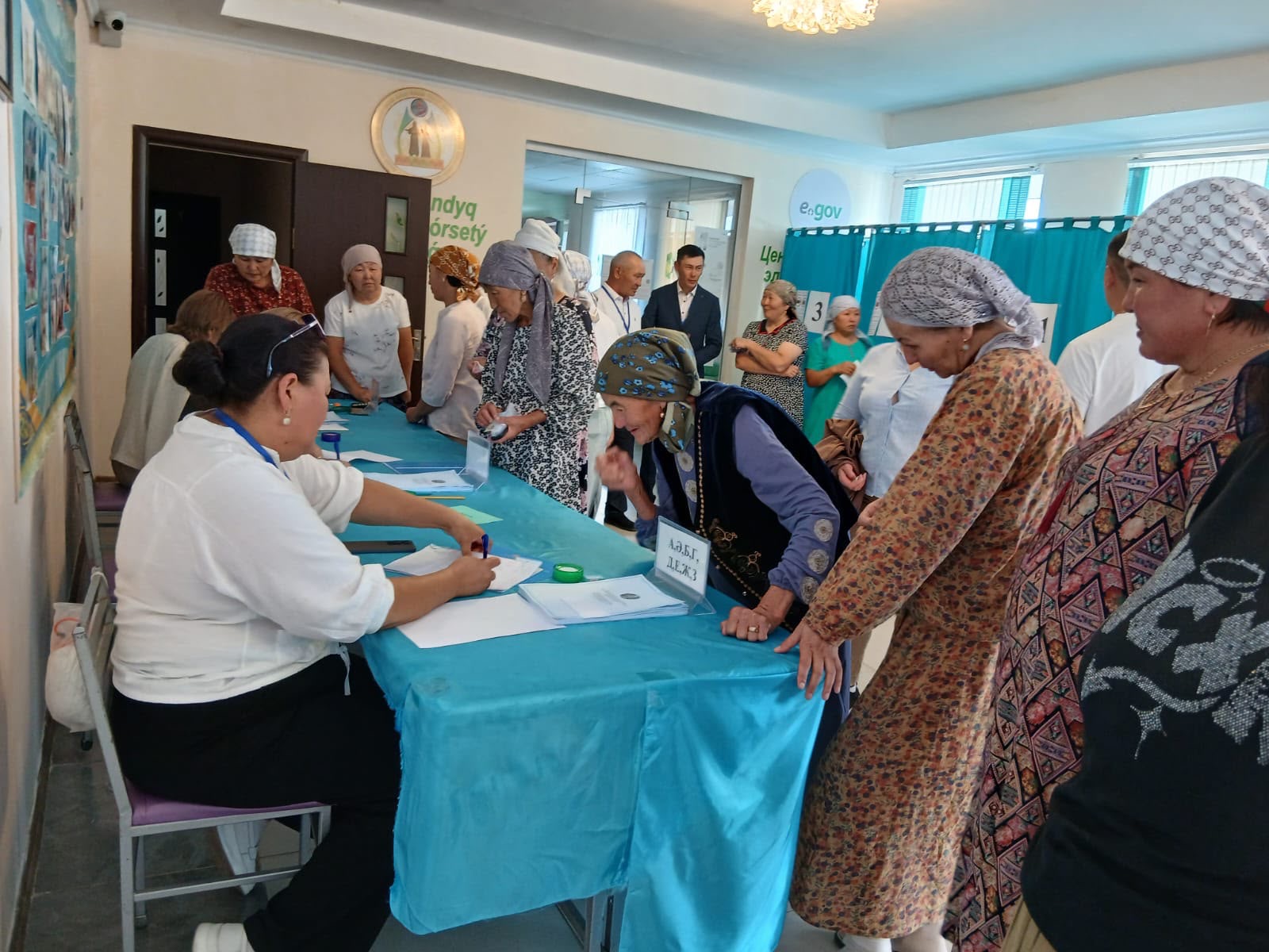 https://adyrna.kz/storage/uploads/3uiARYfZTUiOtRD3gf7p7jSFMdQbIe44GIF8Cs9r.jpg
