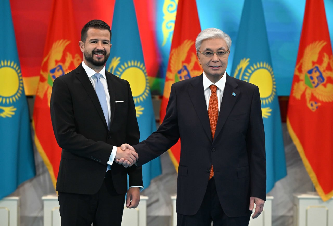 https://adyrna.kz/storage/uploads/9DgAD5Djny18m2rX3Y08glO3QKZXOfTOtz9fAwHo.jpg