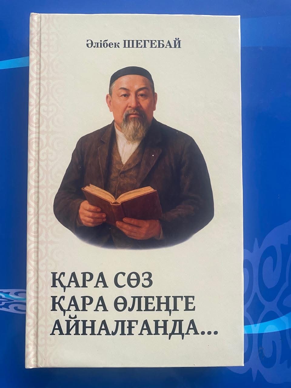 Сиськи салбыраған аналар бейнеленген порно