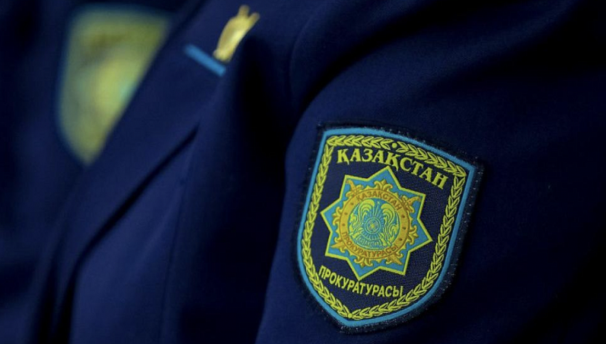 Жіңішке белді қыздар жалаңаш