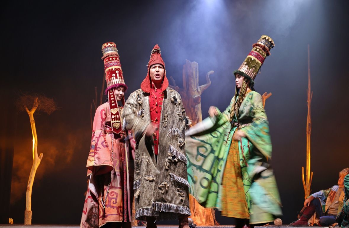 Күшті сквирт порносын онлайн көріңіз